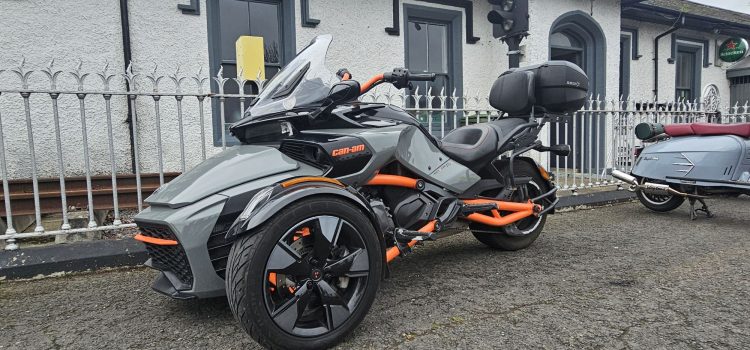 Phwoar! A black beauty!!!